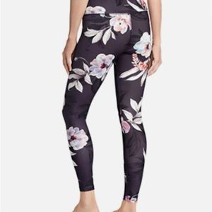 Jockey Women's Performance Printed Ankle Legging Plum Sketched Floral Size M